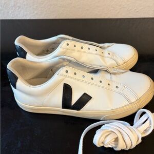 Veja Esplar Casual Sneakers Sz 8 White and Black